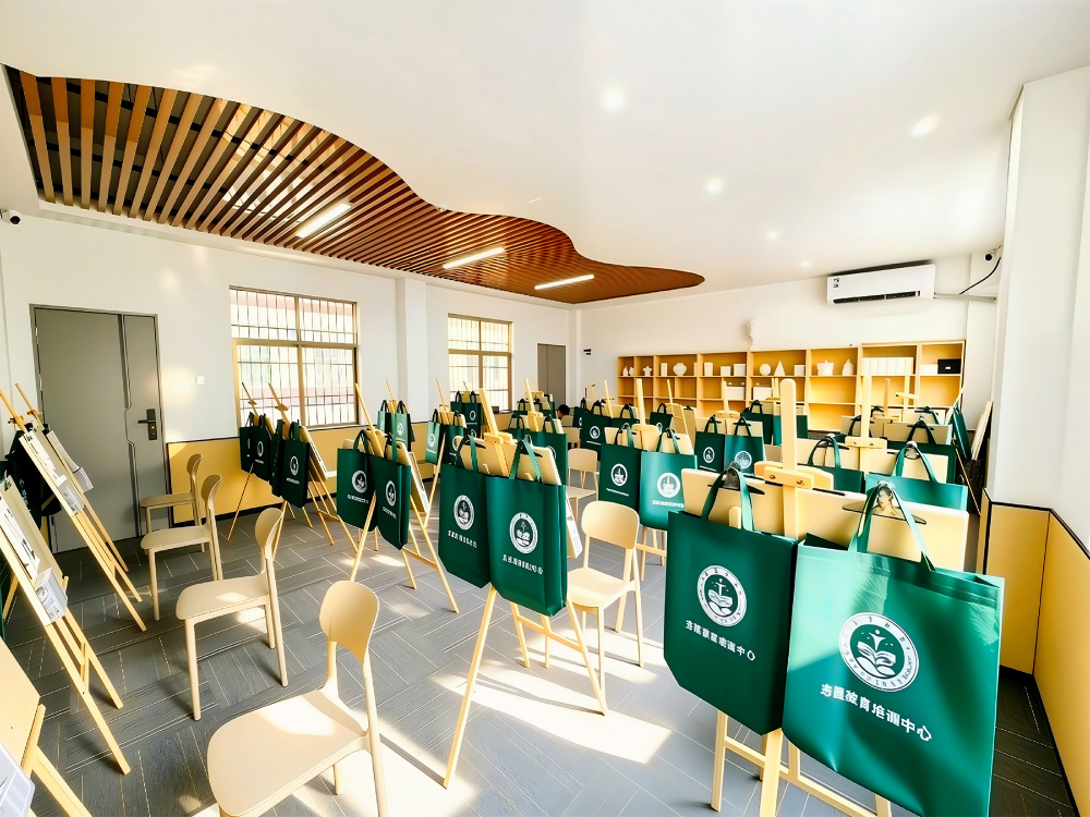 汕尾家长必读：全封闭教育学校如何选？以志恒教育培训学校为例的深度参考